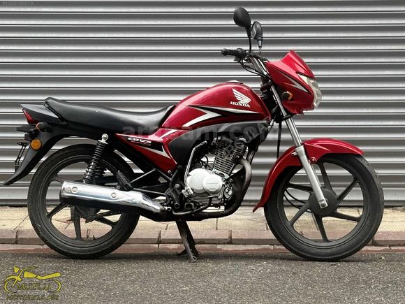 MUTLU MOTORCULAR'dan Honda CB 125 ACE Senet İle