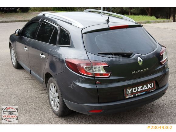 DİZEL OTOMATİK 2012 MODEL MEGANE 3 PRİVİLEGE..