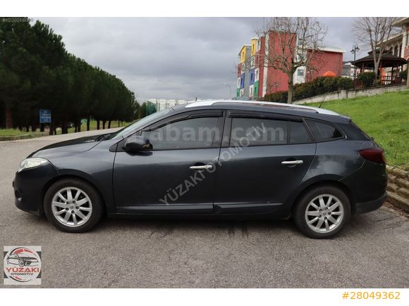 DİZEL OTOMATİK 2012 MODEL MEGANE 3 PRİVİLEGE..