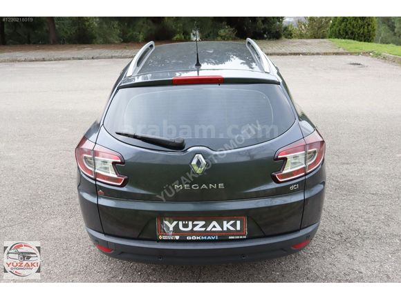 DİZEL OTOMATİK 2012 MODEL MEGANE 3 PRİVİLEGE..