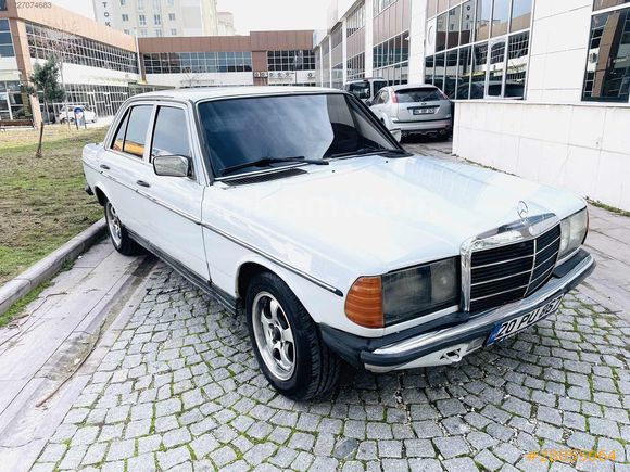 DORE DEN 1984 MODEL 123 KASA MERCEDES 230.4