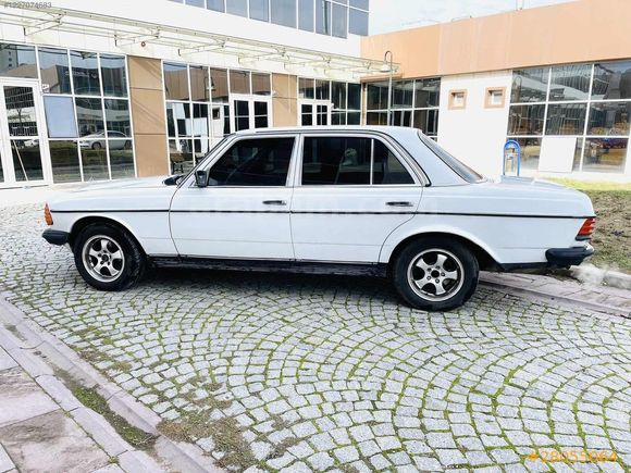 DORE DEN 1984 MODEL 123 KASA MERCEDES 230.4