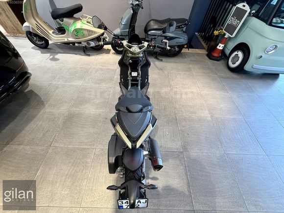 200cc LİMİTED EDİTİON malossi-akrapoviç