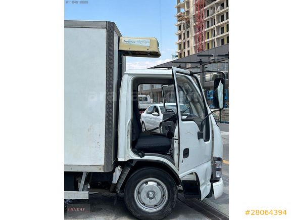 TUNCAY'DAN 2008 ISUZU NKR LOW 326 BİN KM'DE TEMİZ ARAÇ