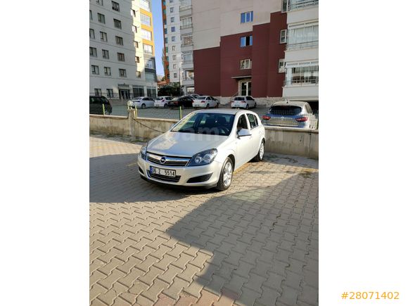 Sahibinden Opel Astra 1.6 Essentia 2012 Model