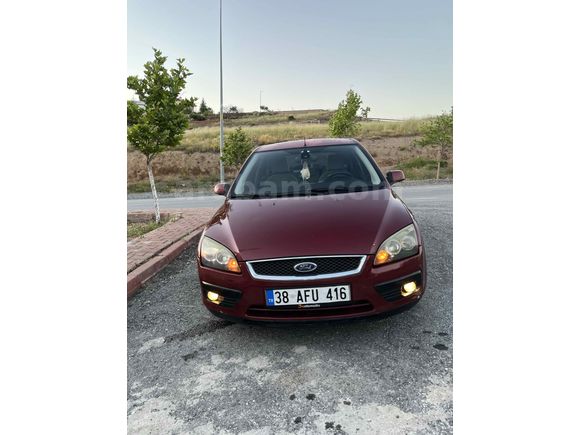 Sahibinden Ford Focus 1.6 Ghia 2006 Model 