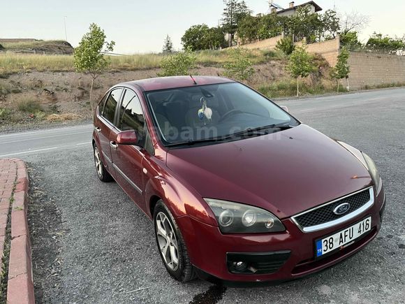 Sahibinden Ford Focus 1.6 Ghia 2006 Model 