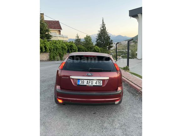 Sahibinden Ford Focus 1.6 Ghia 2006 Model 