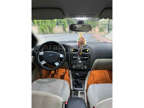 Sahibinden Ford Focus 1.6 Ghia 2006 Model 