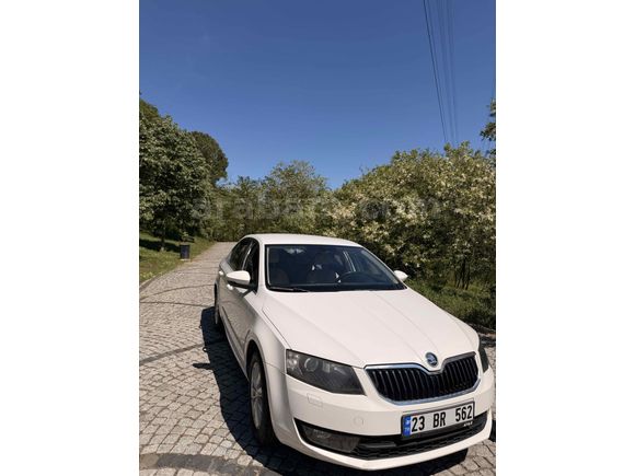 Sahibinden Skoda Octavia 1.6 TDI Style 2017 Model  Beyaz