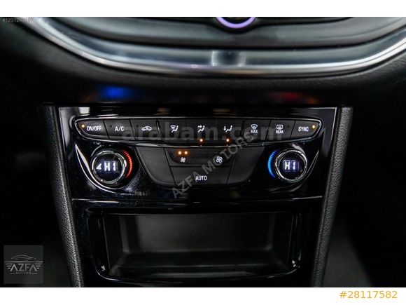 AZFA MOTORS 2020 OPEL ASTRA 1.4T ELEGANCE