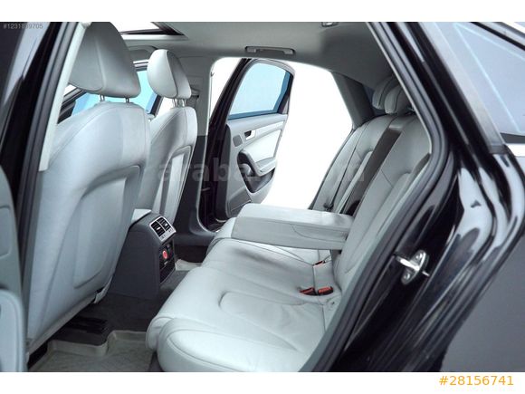 ESAY'DAN AUDİ A4 2.0TFSI QUATRO SUNROOF S-TRONIC MAKYAJLI K.KART