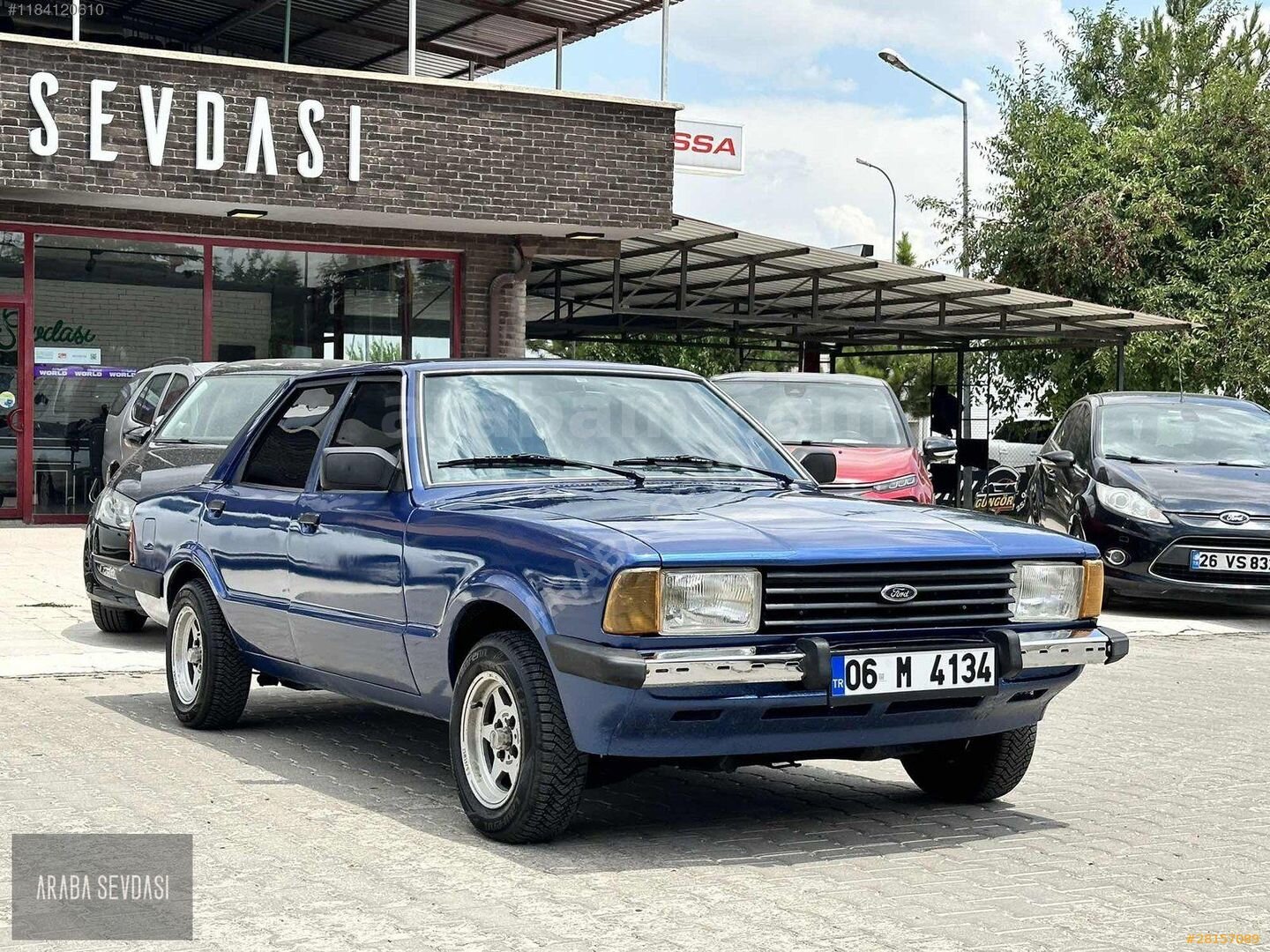 Galeriden Ford Taunus 1.6 S 1987 Model Eskişehir 89.000 km Mavi 2