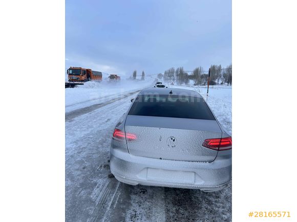 Sahibinden İLK ELDEN HATASIZ Volkswagen Passat DSG GERİ
GÖRÜŞ
