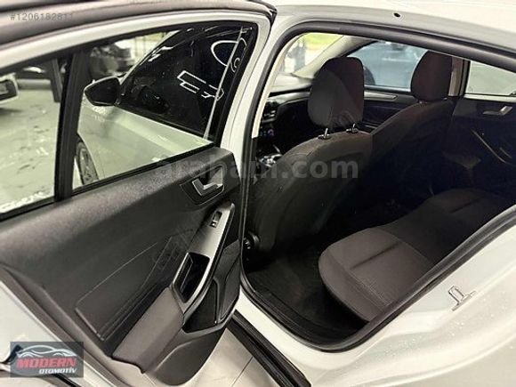 MODERN OTOMOTİV'den 2020 FORD FOCUS DİZEL OTOMATİK