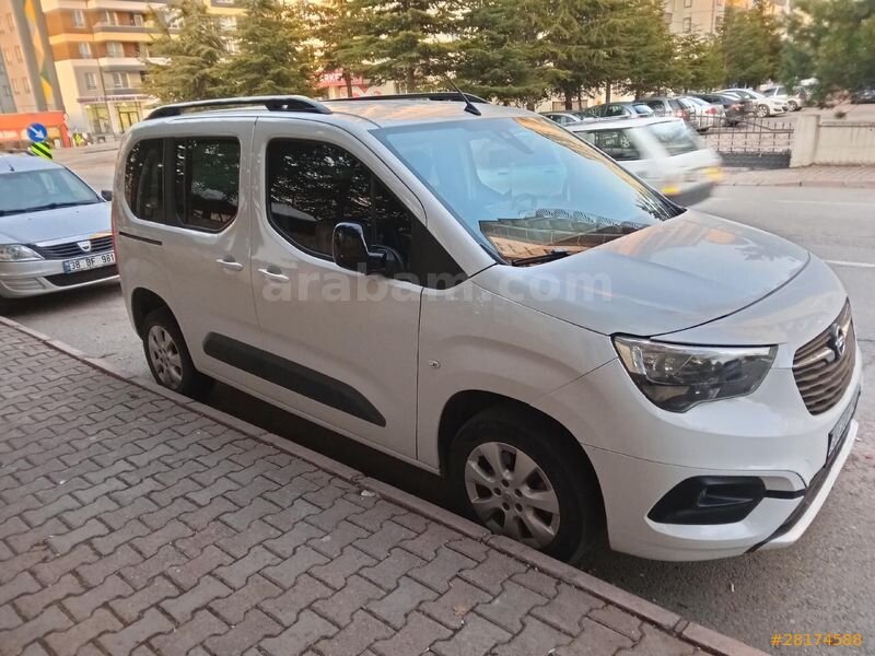 Sahibinden Opel Combo 1.5 CDTI Elegance 2022 Model Kayseri 71.508 km Beyaz