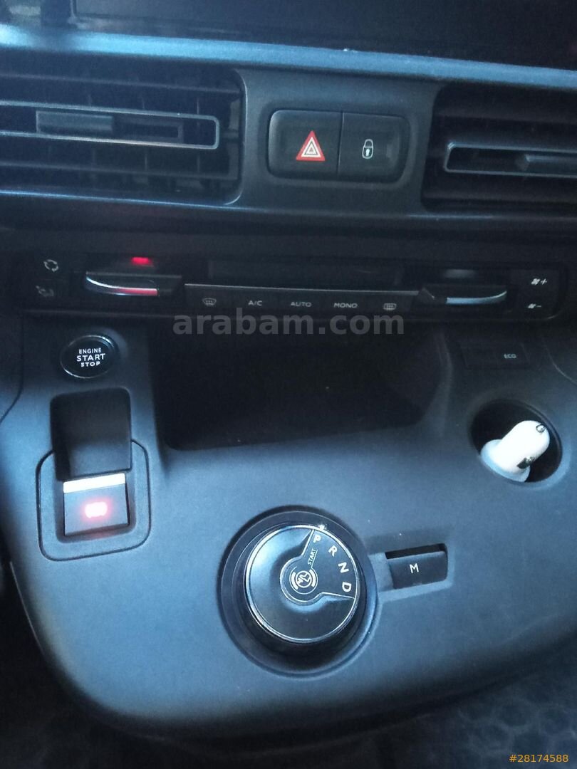Sahibinden Opel Combo 1.5 CDTI Elegance 2022 Model Kayseri 71.508 km Beyaz 6