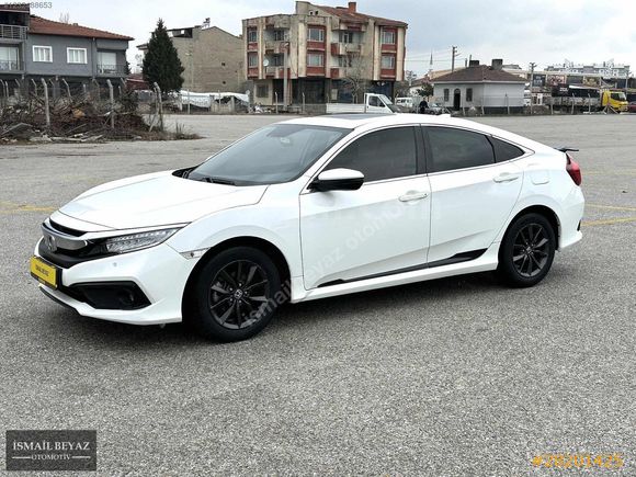 2019 MODEL HONDA CIVIC SADECE 22000 KM DE