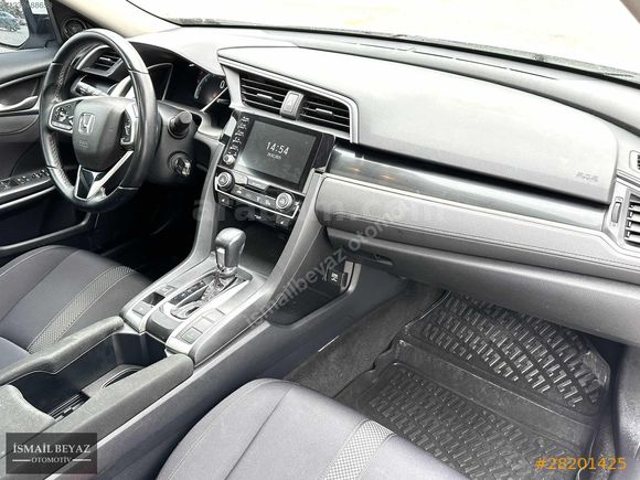 2019 MODEL HONDA CIVIC SADECE 22000 KM DE
