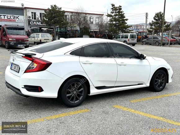 2019 MODEL HONDA CIVIC SADECE 22000 KM DE