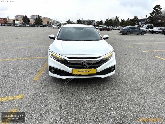 2019 MODEL HONDA CIVIC SADECE 22000 KM DE