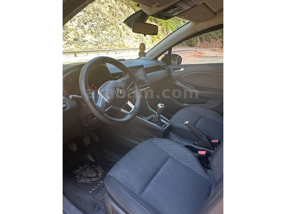 Sahibinden Renault Clio 1.0 TCe Touch 2023 Model