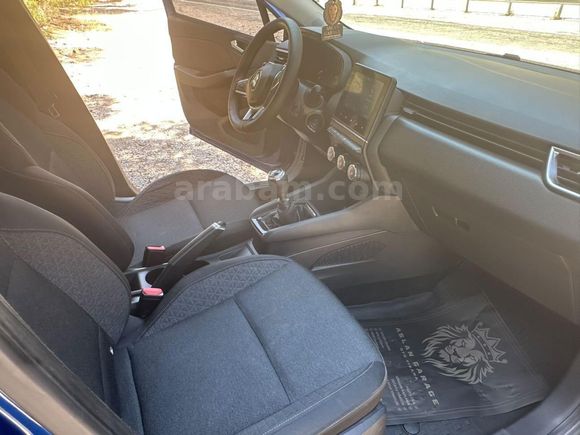 Sahibinden Renault Clio 1.0 TCe Touch 2023 Model