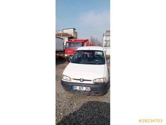 Galeriden Peugeot Partner 1.9 D 2001 Model Düzce