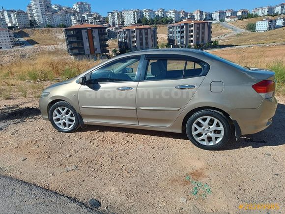 Sahibinden Honda City 1.4 ES 2009 Model
