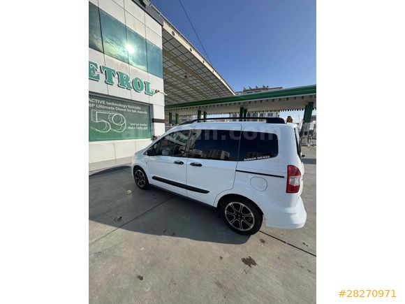 Sahibinden Ford Tourneo Courier 1.0 EcoBoost Titanium Plus 2023 Model 