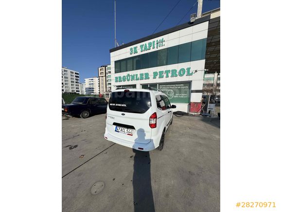 Sahibinden Ford Tourneo Courier 1.0 EcoBoost Titanium Plus 2023 Model 