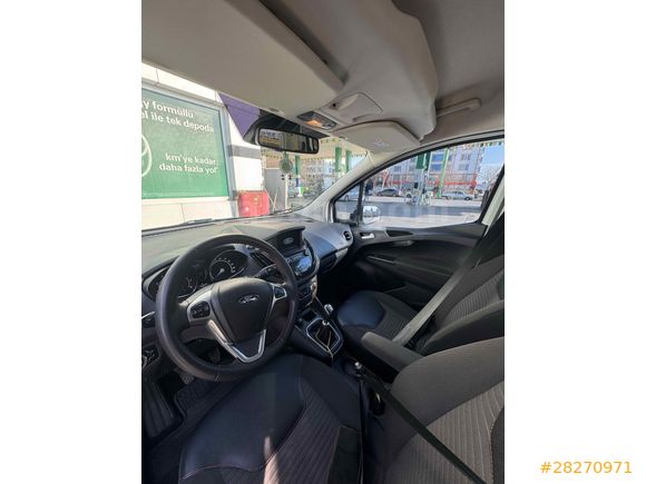Sahibinden Ford Tourneo Courier 1.0 EcoBoost Titanium Plus 2023 Model 