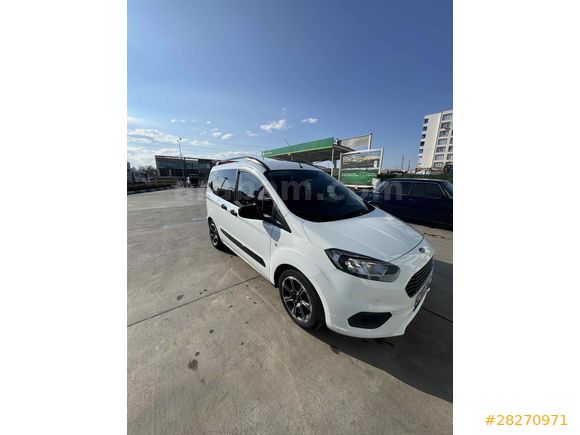 Sahibinden Ford Tourneo Courier 1.0 EcoBoost Titanium Plus 2023 Model 