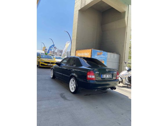 Sahibinden Mazda 323 1.5 1999 Model 