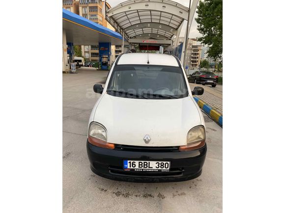 OTOMOBİL RUHSATLI LPG li 
 Renault KANGOO 1.4 RNA EKİM 2027 VİZELİ  