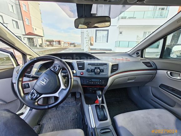 Sahibinden Honda Civic 1.6 i-VTEC ECO Elegance 2013 Model