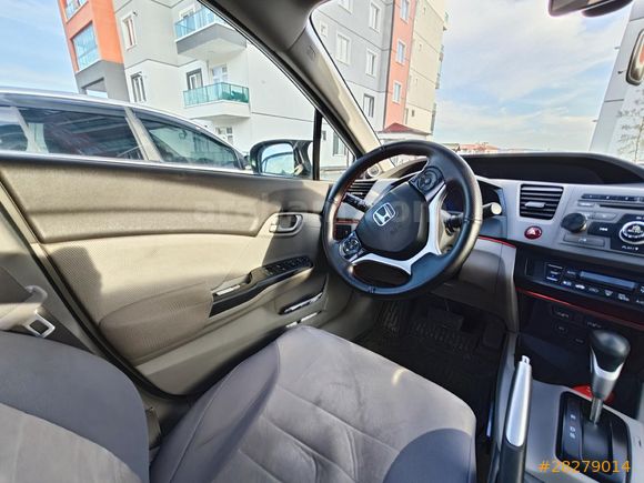 Sahibinden Honda Civic 1.6 i-VTEC ECO Elegance 2013 Model
