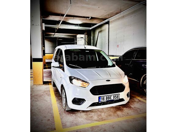 İlk sahibinden 1.5 TDCi Delux Corrıer 100bg 2023 Model 59…km