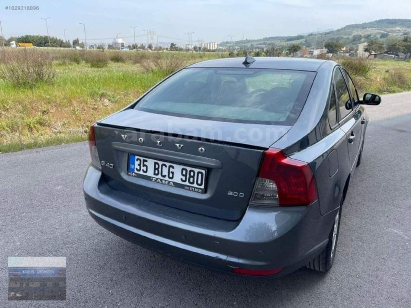 Galeriden Volvo S40 2.0 D 2009 Model İzmir 301.000 km Gri 7