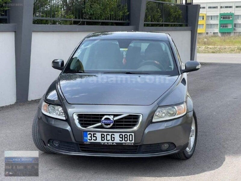 Galeriden Volvo S40 2.0 D 2009 Model İzmir 301.000 km Gri