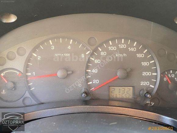 ÖZTOPRAK OTOMOTİV-2006 FORD TRANSİT CONNECT T220S 75HP %20 KDV