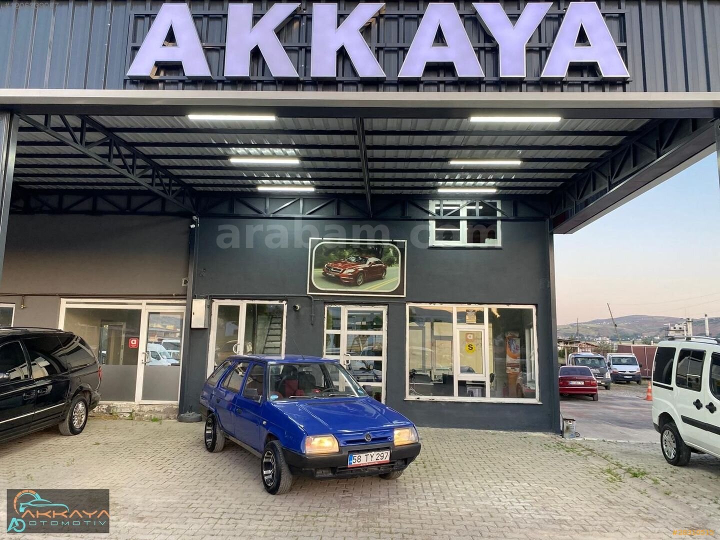 Galeriden Skoda Favorit 1.3 LX 1993 Model Sivas 101.500 km Mavi 2