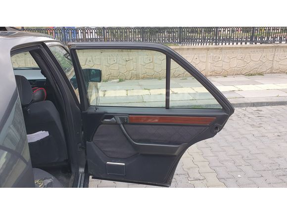 Sahibinden Mercedes - Benz E 200 1994 Model Ankara