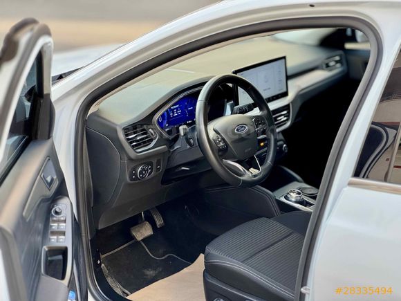 Sahibinden Ford Focus 1.5 TDCi Titanium X 2023 Model 