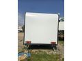 far, stop,  3,90 karavan