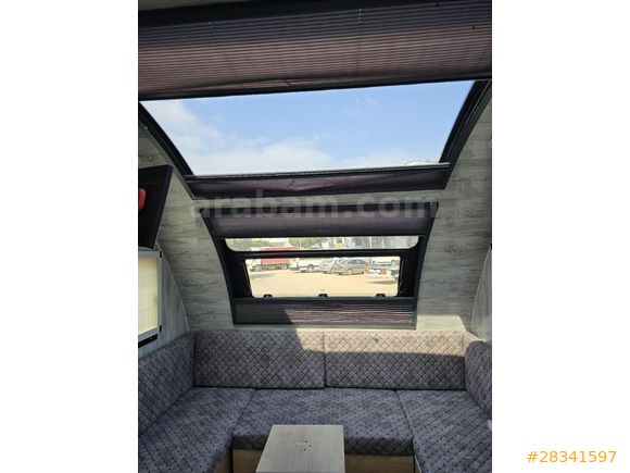 far, stop,  3,90 karavan