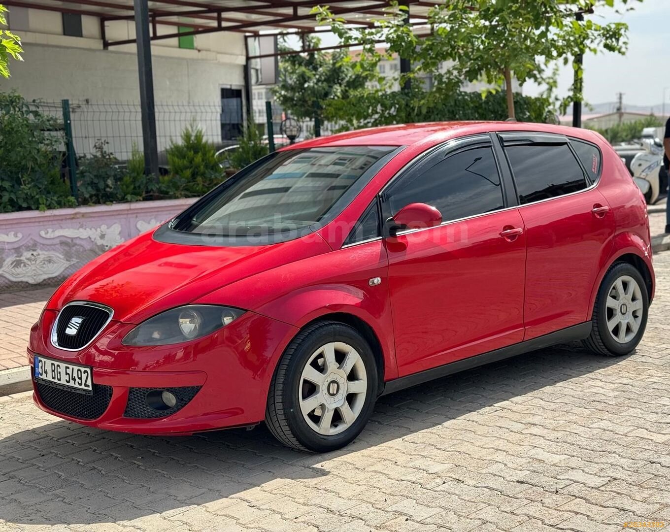Sahibinden Seat Altea 1.6 Stylance 2005 Model Niğde 310.000 km Kırmızı 4