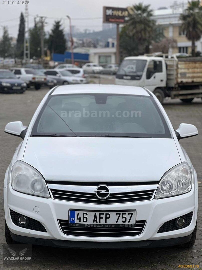 Galeriden Opel Astra 1.6 Enjoy 111.Yıl 2012 Model Kahramanmaraş 177.000 km Beyaz 1
