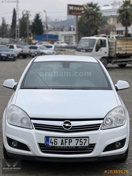 Galeriden Opel Astra 1.6 Enjoy 111.Yıl 2012 Model Kahramanmaraş 177.000 km Beyaz