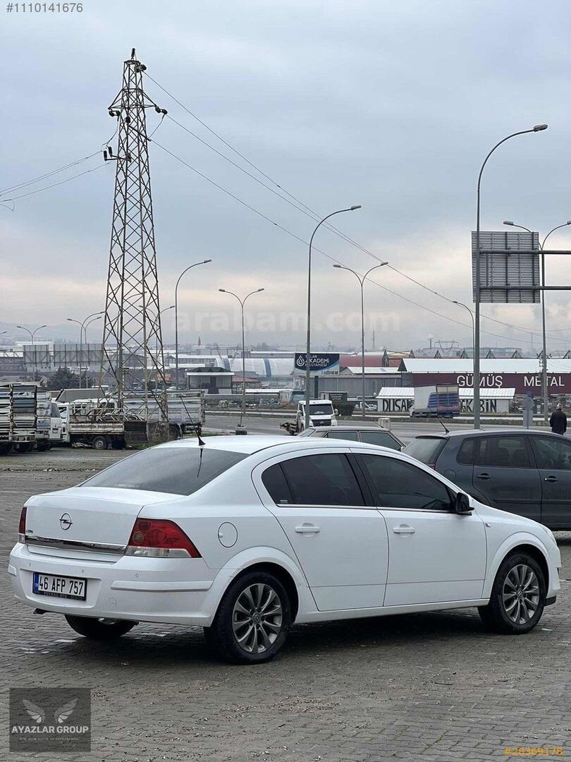 Galeriden Opel Astra 1.6 Enjoy 111.Yıl 2012 Model Kahramanmaraş 177.000 km Beyaz 6